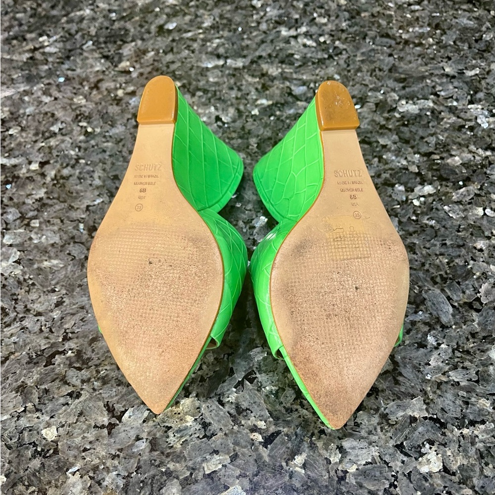 SCHUTZ Posseni Green Croc Embossed Leather Mules Size 6 - Picture 10 of 11
